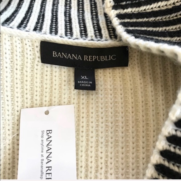 Banana Republic Faux Fur Knit Vest - Picture 3 of 3